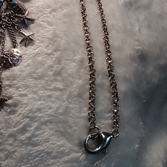 328. STATEMENT NECKLACE SILVER TONE BLUE GEMS OCEAN THEME 19" - Picture 4 of 6